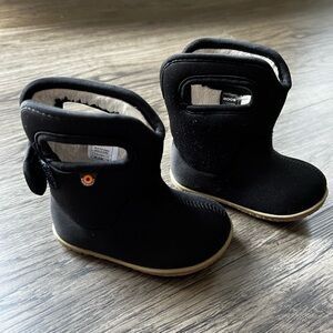 Bogs toddler boots